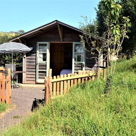 Woolcombe Cabin East Allington Exteriör bild